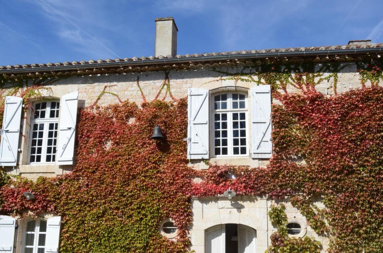 La Maisou-Pastel Et Fleur Serignac  Luaran gambar
